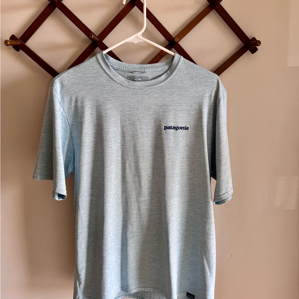 Patagonia Capilene Men's Sky Blue tee